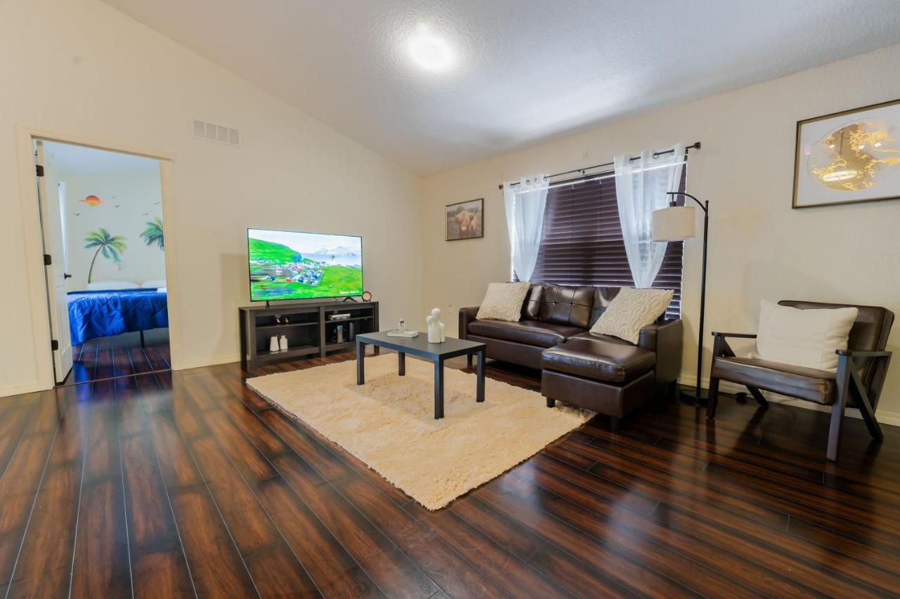 Home In Davenport Cheerful 4-Bedroom With Pool Εξωτερικό φωτογραφία
